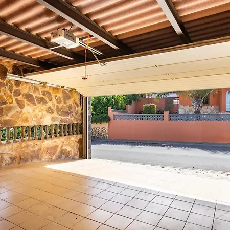 Home2book Elegant El Private Pool&bbq