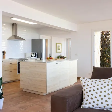 别墅 Home2book Elegant El Private Pool&bbq 绍萨尔